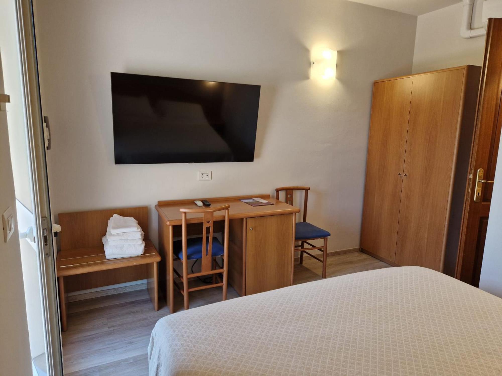 Hotel Bellavista Assisi Esterno foto