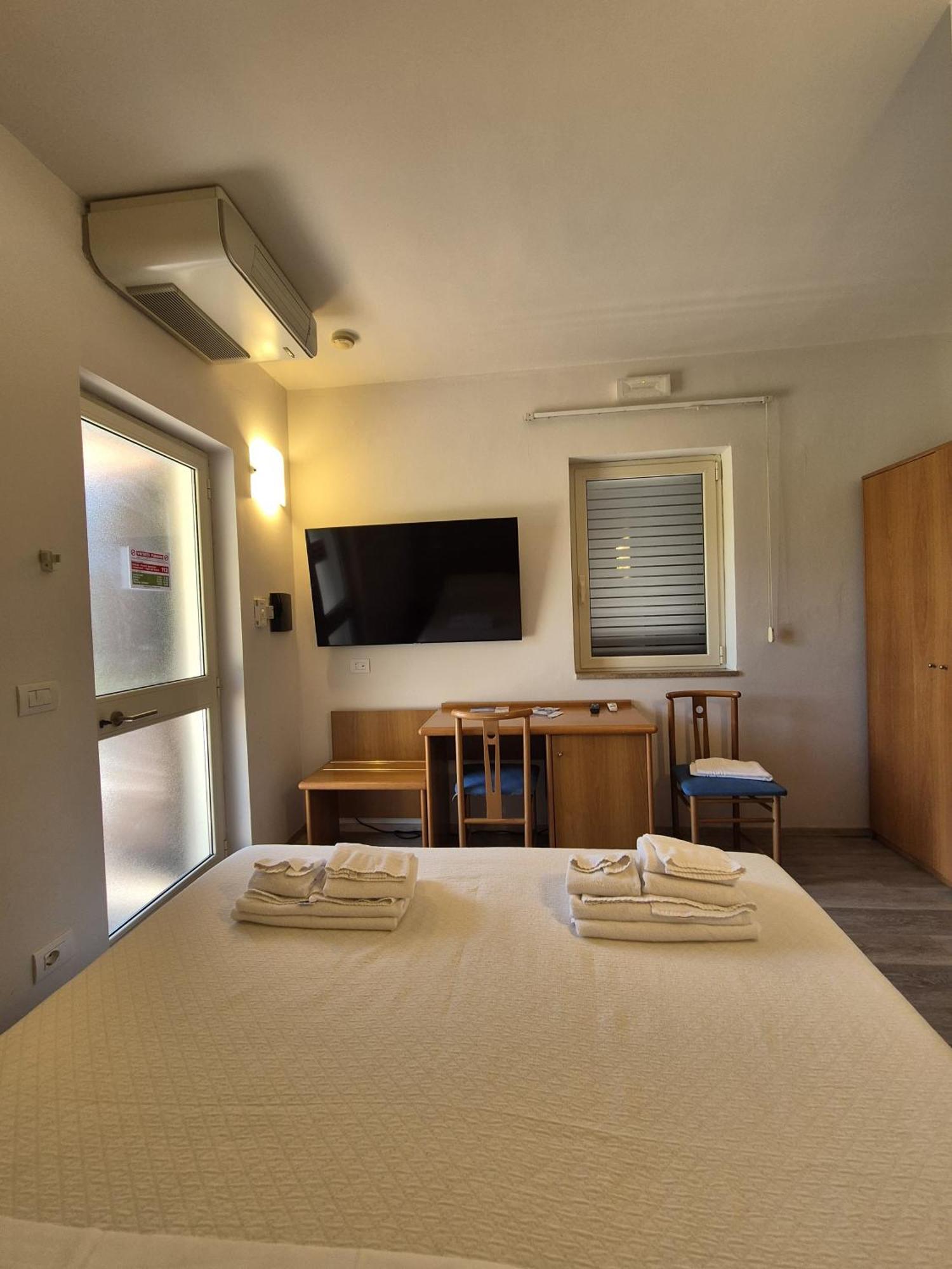 Hotel Bellavista Assisi Esterno foto