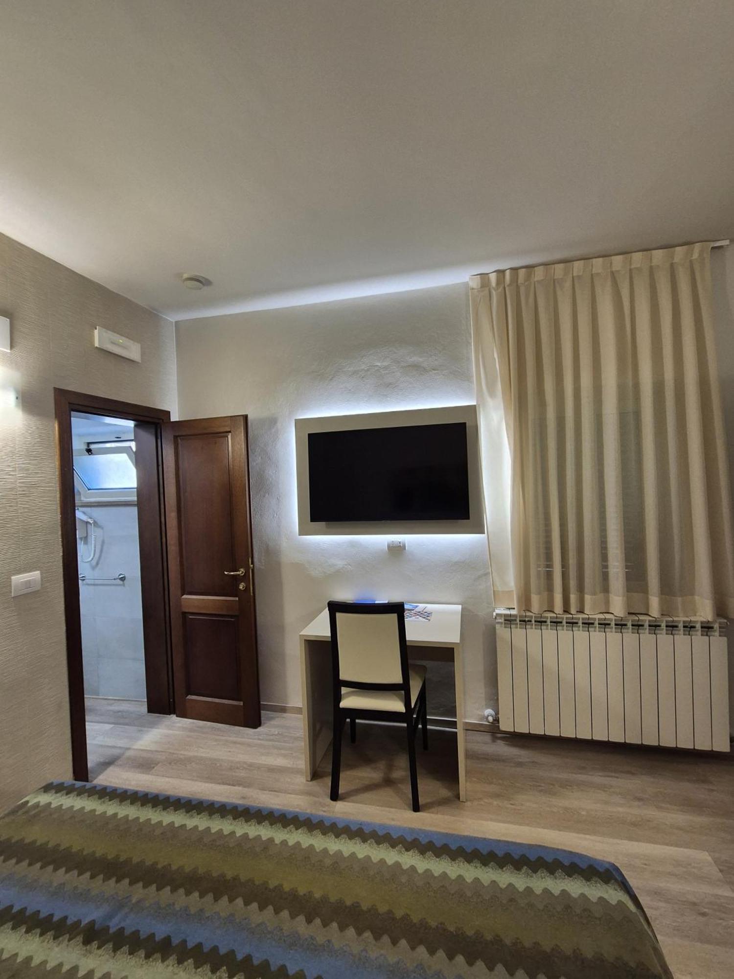 Hotel Bellavista Assisi Esterno foto