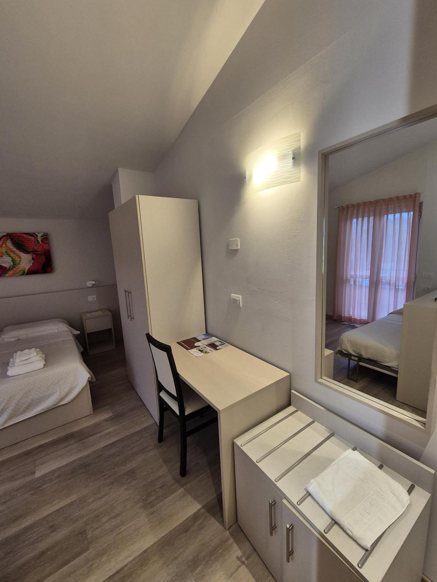 Hotel Bellavista Assisi Esterno foto